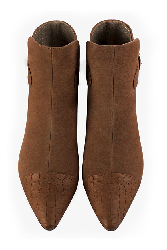 Caramel brown women's ankle boots with buckles at the back. Tapered toe. Low flare heels. Top view - Florence KOOIJMAN